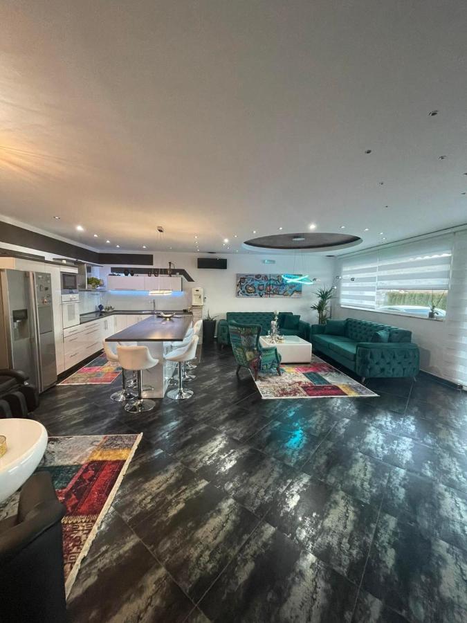 Villa De Luxe Бихач Экстерьер фото